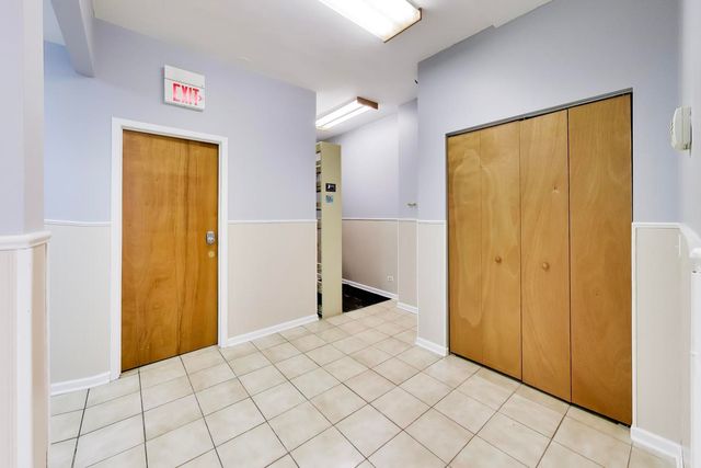 3224 W Armitage Avenue, Chicago, IL 60647