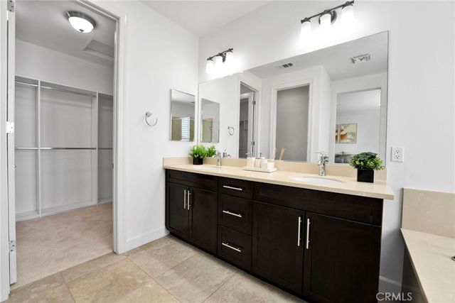 1060 Rose, Pasadena, CA 91107