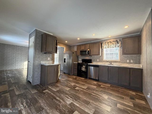 425 CIDER PRESS RD, Lock Haven, PA 17745