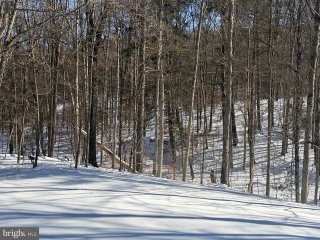 425 CIDER PRESS RD, Lock Haven, PA 17745