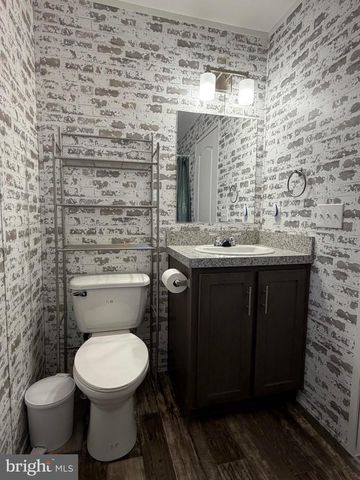 425 CIDER PRESS RD, Lock Haven, PA 17745