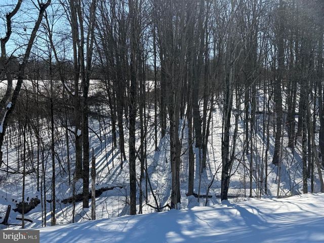 425 CIDER PRESS RD, Lock Haven, PA 17745