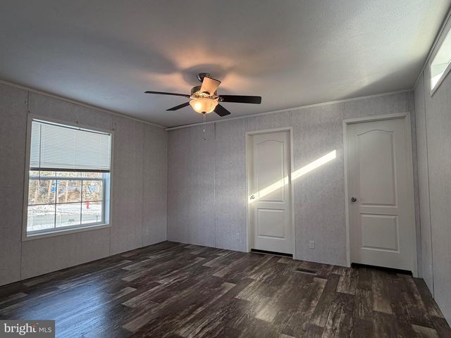 425 CIDER PRESS RD, Lock Haven, PA 17745