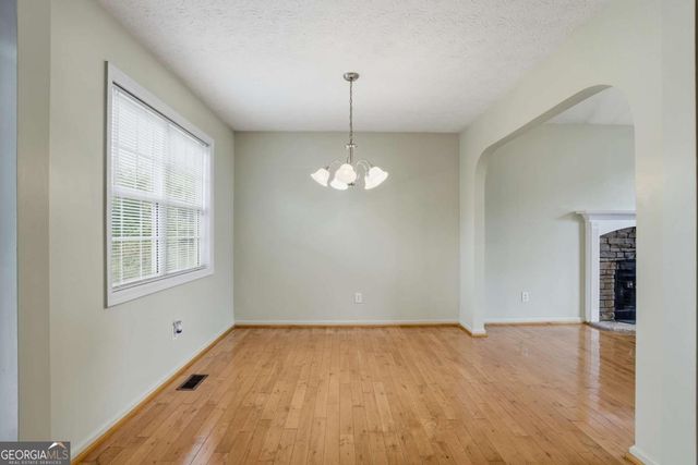 11 Farmstead Court, Adairsville, GA 30103