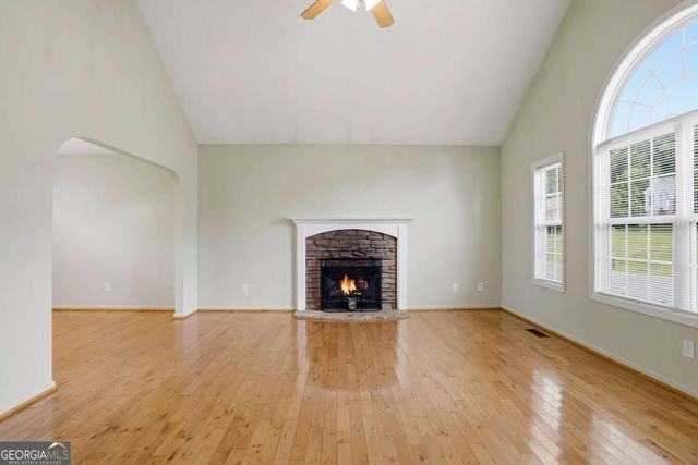 11 Farmstead Court, Adairsville, GA 30103