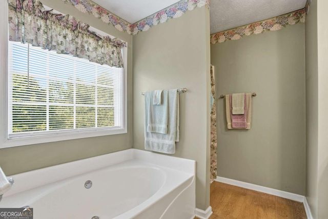 11 Farmstead Court, Adairsville, GA 30103