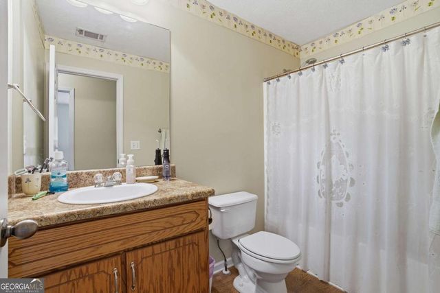 11 Farmstead Court, Adairsville, GA 30103