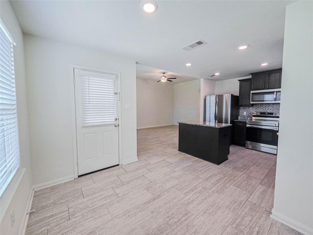 332 Lone Mountain Drive, Katy, TX 77493