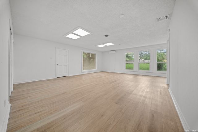 3364 Butterleigh, San Antonio, TX 78247