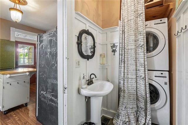 318 W Cedar Street, Olathe, KS 66061