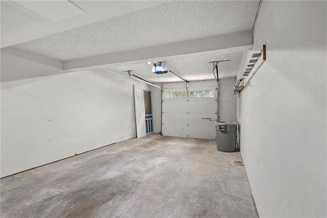 8337 Lowell Avenue 1, Overland Park, KS 66212