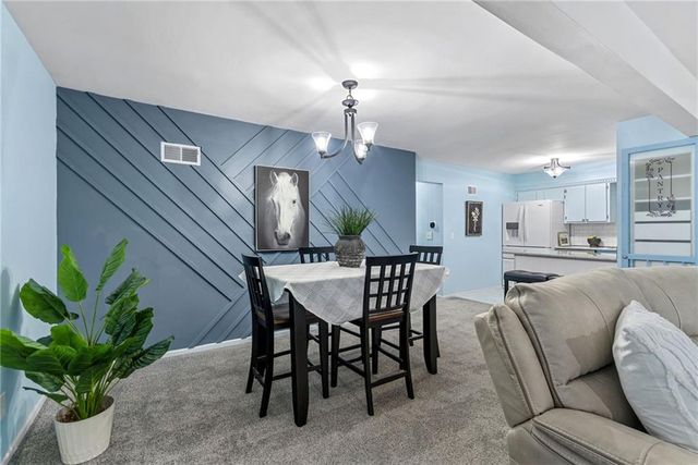 8337 Lowell Avenue 1, Overland Park, KS 66212