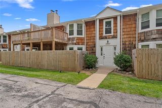 8337 Lowell Avenue 1, Overland Park, KS 66212