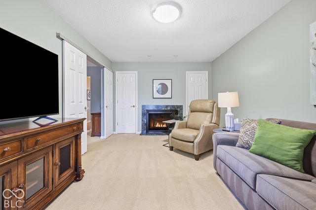 558 W Hunters Drive APT D, Carmel, IN 46032