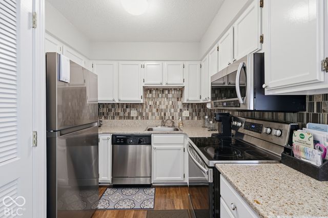 558 W Hunters Drive APT D, Carmel, IN 46032