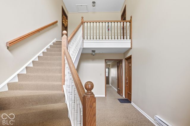 558 W Hunters Drive APT D, Carmel, IN 46032