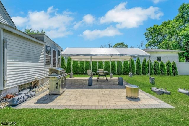 106 Steinmetz Rd, Hillsborough Twp., NJ 08844