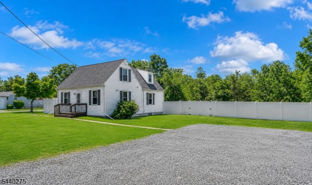 106 Steinmetz Rd, Hillsborough Twp., NJ 08844