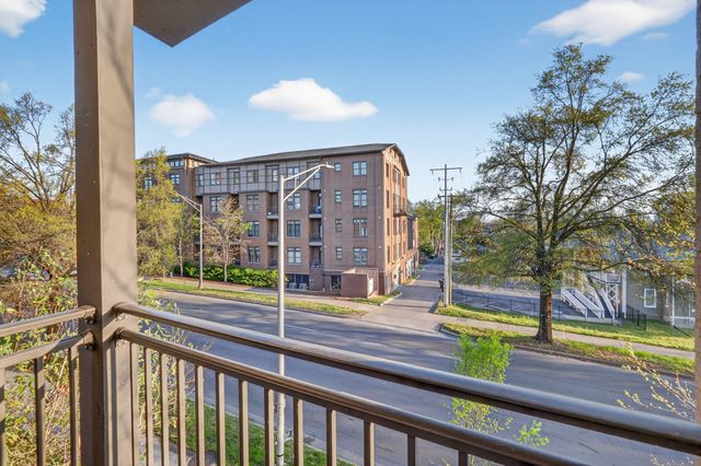 1700 Belcourt Ave Apt 301, Nashville, TN 37212