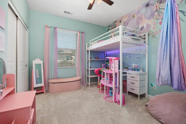 21516 Harmony Village Dr, Escondido, CA 92029