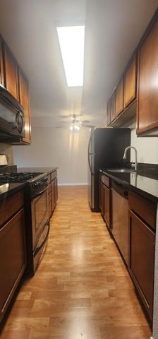 3120 Hennepin Avenue 306, Minneapolis, MN 55408