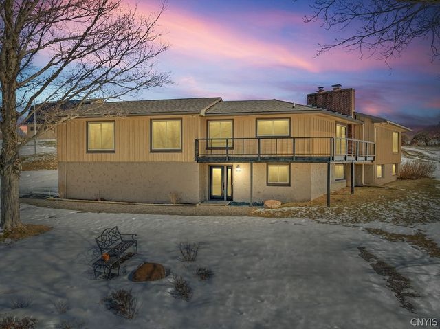 4366 Palmer Road, Pompey, NY 13104