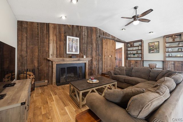 4366 Palmer Road, Pompey, NY 13104