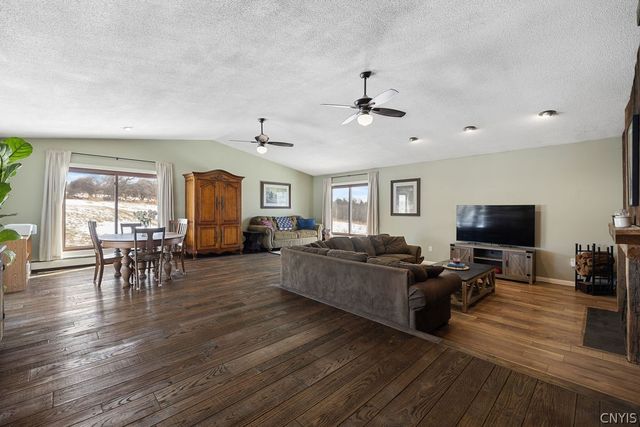 4366 Palmer Road, Pompey, NY 13104