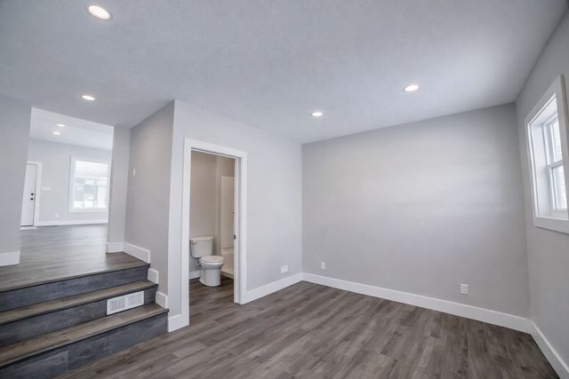 112 E Mulberry Street, Watseka, IL 60970