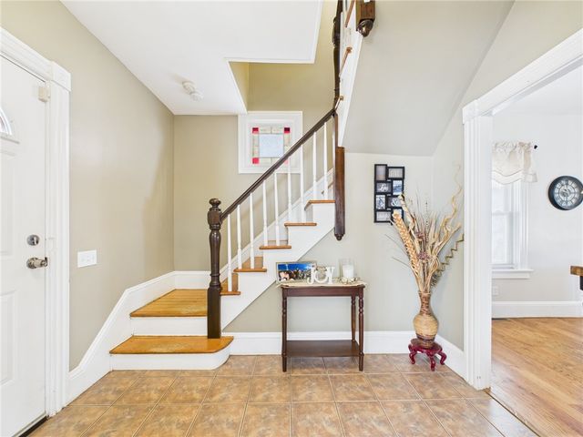 236 Juniper Street, East Providence, RI 02914