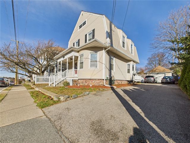 236 Juniper Street, East Providence, RI 02914
