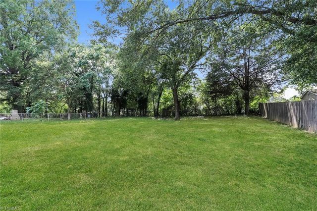 3350 Rosemont Avenue, Winston-salem, NC 27127