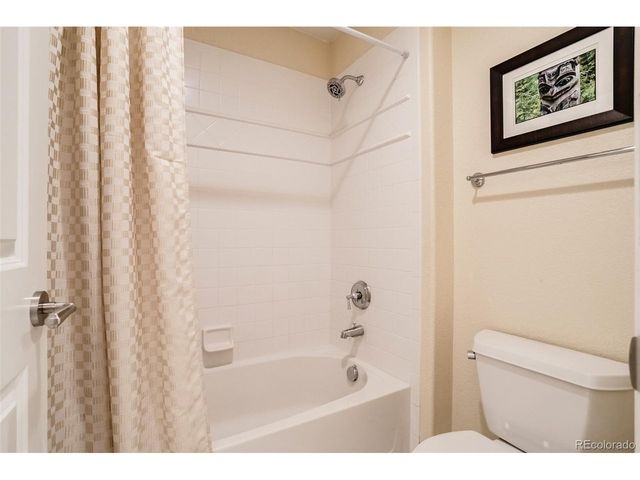 13951 Crestone Cir, Broomfield, CO 80023