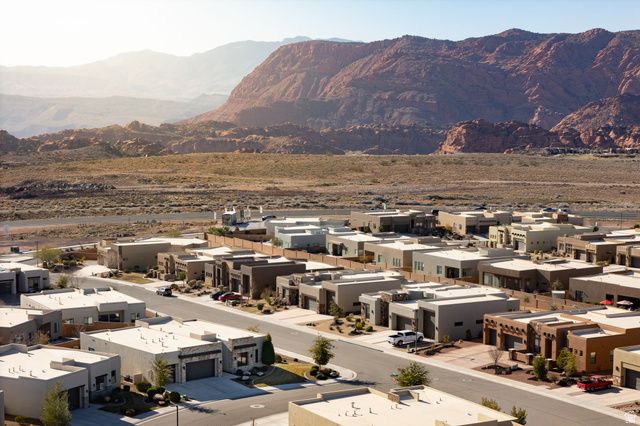 1525 W POCKET MESA DR, St. George, UT 84770