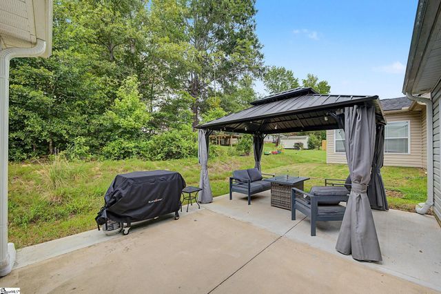 464 Timberwood Drive, Woodruff, SC 29388