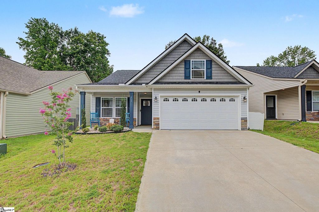 464 Timberwood Drive, Woodruff, SC 29388