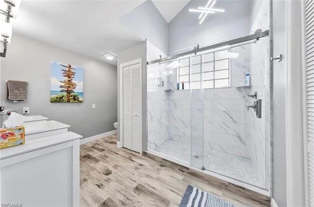 113 Bristol LN C7, Naples, FL 34112
