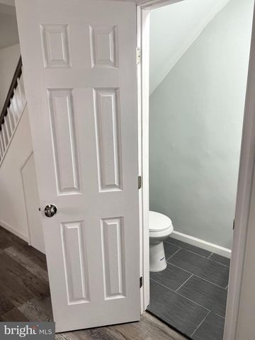 5214 BLAINE ST NE, Washington, DC 20019