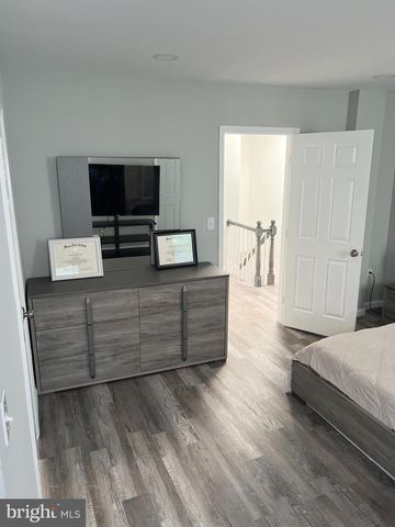 5214 BLAINE ST NE, Washington, DC 20019