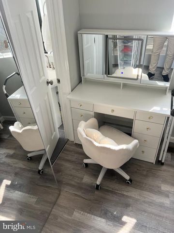 5214 BLAINE ST NE, Washington, DC 20019