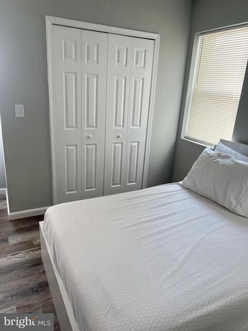 5214 BLAINE ST NE, Washington, DC 20019