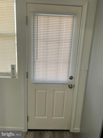 5214 BLAINE ST NE, Washington, DC 20019