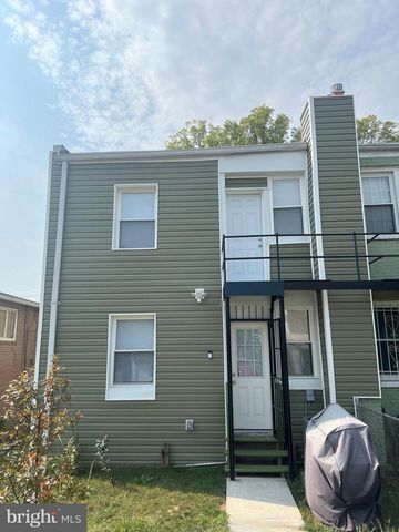 5214 BLAINE ST NE, Washington, DC 20019