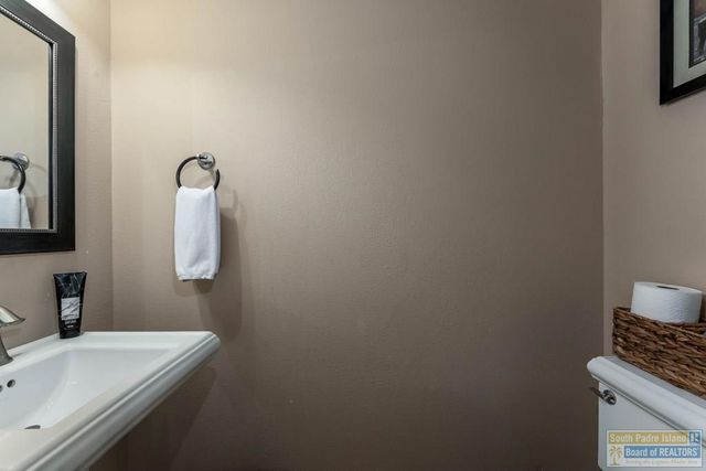 140 Madelyn Rose, Bayview, TX 78566