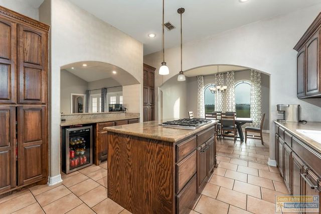 140 Madelyn Rose, Bayview, TX 78566