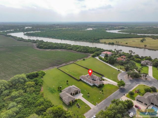 140 Madelyn Rose, Bayview, TX 78566