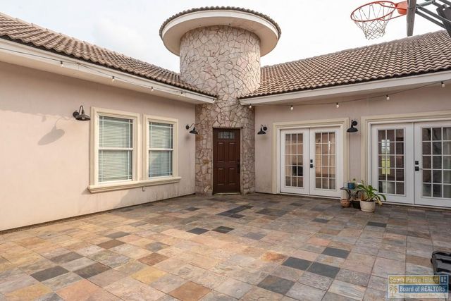 140 Madelyn Rose, Bayview, TX 78566