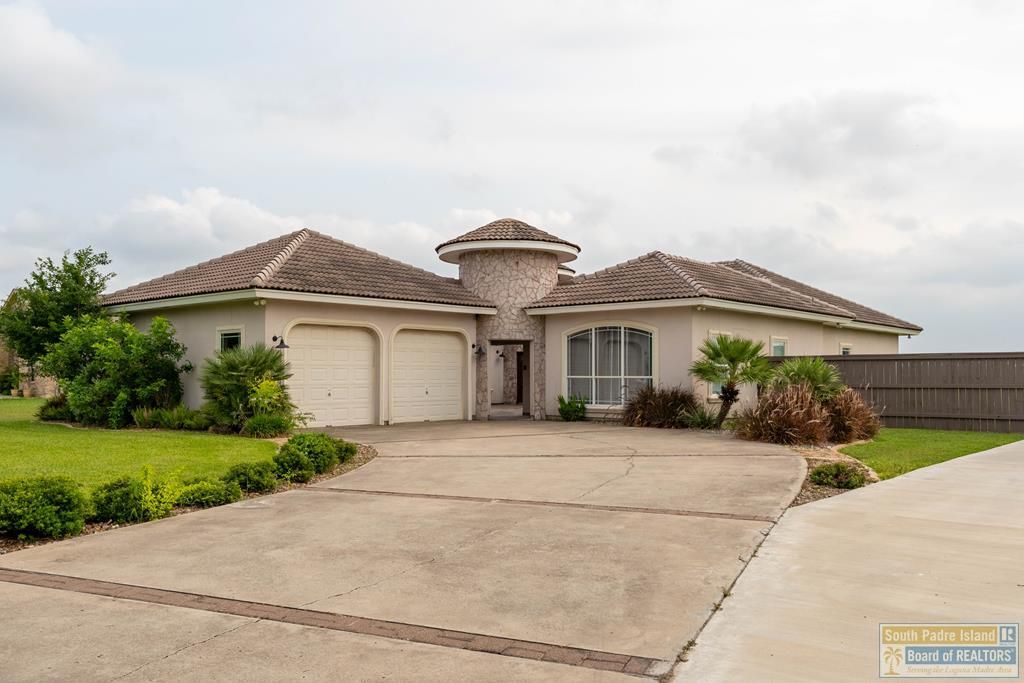 140 Madelyn Rose, Bayview, TX 78566