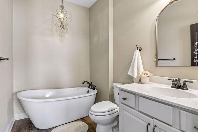 26612 Frontier Avenue, Wyoming, MN 55092