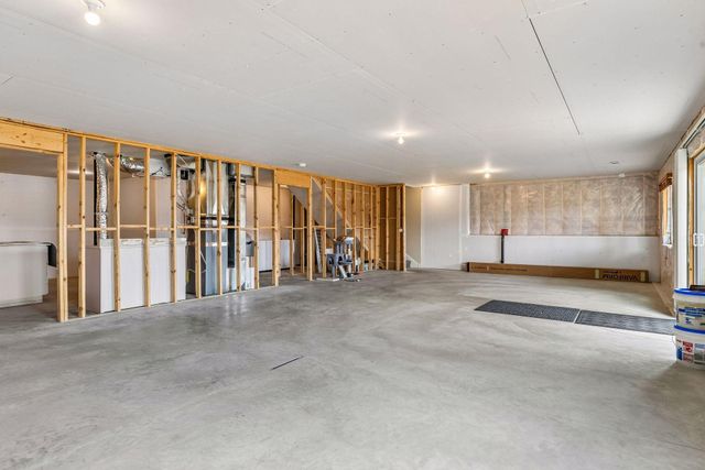 26612 Frontier Avenue, Wyoming, MN 55092